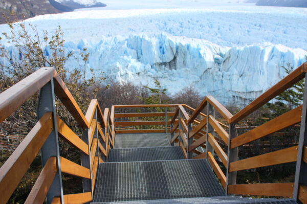 Perito Moreno Glacier - CALAFATE (Footbridges and Navigation) "8 hours" ( Shared tour ) - Image 11